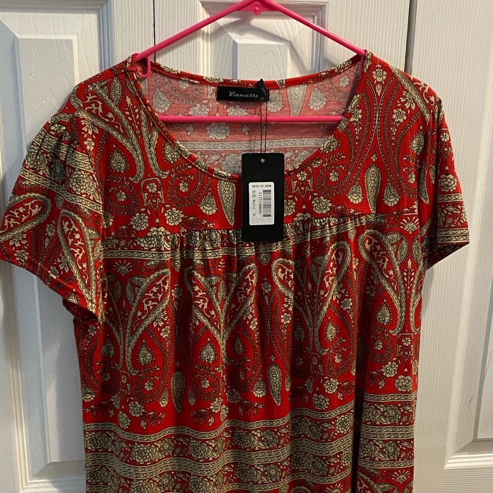 Vinmatto. Tunic top